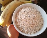 Foto langkah ke 1 dari resep Banana oat cookies.