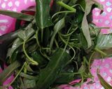 Foto langkah ke 1 dari resep Tumis kangkung (2).