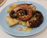 Foto del paso 10 de la receta: Pulpo en freidora de aire con mojo de ajo y limón