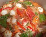 Foto langkah ke 4 dari resep Tom yum goong.