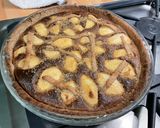 Une image de l'étape 10 de Tarte poires, chocolat, vanille (pâte brisée au chocolat).
