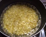 Foto langkah ke 5 dari resep Kacang goreng bawang renyah empuk.