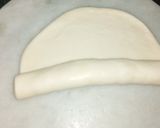 A picture of step 4 of Jalebi paratha of pudina.