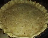 Foto del paso 3 de la receta: Tarta de cebolla y quesos