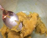 Foto langkah ke 3 dari resep Bola bola pisang keju.