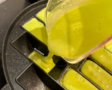 Foto langkah ke 8 dari resep Kue Pukis Pandan Keju Empuk Menul.