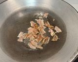 A picture of step 2 of Drunken Noodles with Instant Ramen (Pad Kee Mao Mama).