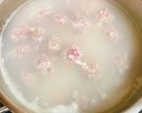 A picture of step 2 of Beef, Carrot, and Potato Rice Porridge.