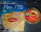 Foto del paso 1 de la receta: Quesadillas de pan Pita