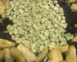 Foto del paso 4 de la receta: Arroz en paella de costillas con alcachofas y habitas