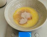 A picture of step 3 of Donuts with sugar Glaze.