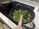 Pasta in a pea sauce