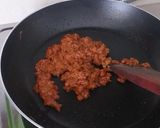 Foto langkah ke 1 dari resep Martabak telur kornet.