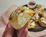 Foto del paso 12 de la receta: 🍕🥓 Pizza rolls 🍥 de panceta y muzzarella 🥓🍕 con salsa picante