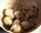 A picture of step 3 of Tandoori aloo.