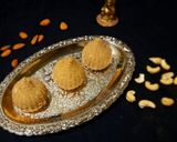 ચુરમા મોદક (Churma Modak Recipe In Gujarati) રેસીપી સ્ટેપ4ફોટો