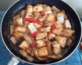 Hình bước làm 2 của món Ức Cá Bông Lau kho Thịt(kho tàu)