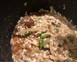 A picture of step 7 of King Prawn, asparagus, and porcini mushroom risotto.