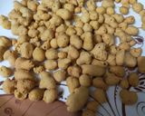 A picture of step 4 of Pakode curry.