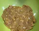 A picture of step 2 of Urad dal halwa.