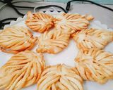 Hình bước làm 2 của món Bánh chiếc lá