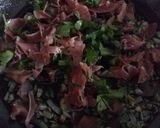 Foto del paso 2 de la receta Mejillones en salsa con jamón