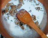 Foto del paso 5 de la receta: Macarrones en salsa roquefort, crema de queso manchego y champis