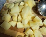 A picture of step 5 of Methi Malai Aloo.