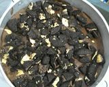 Foto langkah ke 6 dari resep Puding Brownies Topping Oreo.