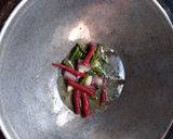 Foto langkah ke 2 dari resep Sambel penyet teri terong cempokak.