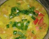 Foto langkah ke 5 dari resep *Soto kuning Bogor*.