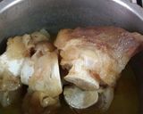 Foto del paso 3 de la receta: Pata de res en salsa