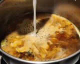 A picture of step 3 of Cardamom tea (Elaichi chai).