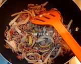 Foto langkah ke 3 dari resep Nasi Goreng Sapi.