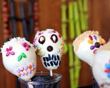 Foto del paso 5 de la receta: Peras Calaveras de Chocolate