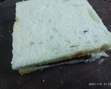 A picture of step 2 of Chesse chocolate sandwitch.
