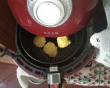 A picture of step 7 of Cabbage Kofta. Curry.