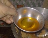 खोवा मेवा आटा चक्की(Khova mewa aata chikki recipe in Hindi) रेसिपी चरण 6 फोटो