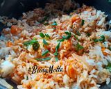 A picture of step 2 of Schezwan Rice.