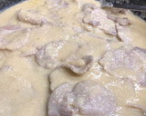 Foto del paso 4 de la receta: Lomo con salsa de piñones