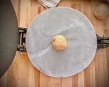 Foto del paso 10 de la receta: Quesadilla crispy chicken con salsa césar y guacamole casero