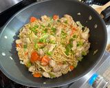 A picture of step 5 of Chicken Chow Mein.