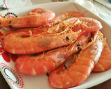 Foto del paso 4 de la receta: Barcas de Endivias rellenas de ensaladilla de gambas