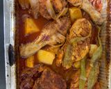 صورة لخطوة 11 من وصفة صينية فخاد وصدورة مع بصل وبطاطا وبندورة