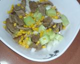 Foto del paso 2 de la receta: Ensalada de ternera y pepino
