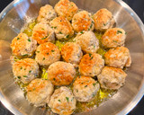 Foto del paso 4 de la receta: Albóndigas de pechuga de pollo de campero en salsa verde