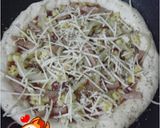 Foto langkah ke 8 dari resep Pizza Homemade.