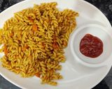 मसाला पास्ता / मैक्रोनी (Masala Pasta / Macroni recipe in hindi) रेसिपी चरण 6 फोटो