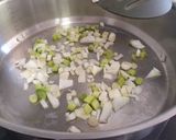 Foto del paso 1 de la receta: Arroz con atún, coliflor y tirabeques