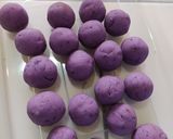 Foto langkah ke 3 dari resep Klepon ubi ungu.